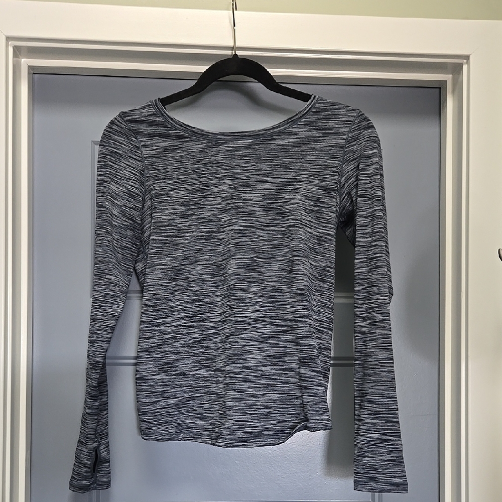 ZYIA Gray Fitted Blouse with Long Sleeves